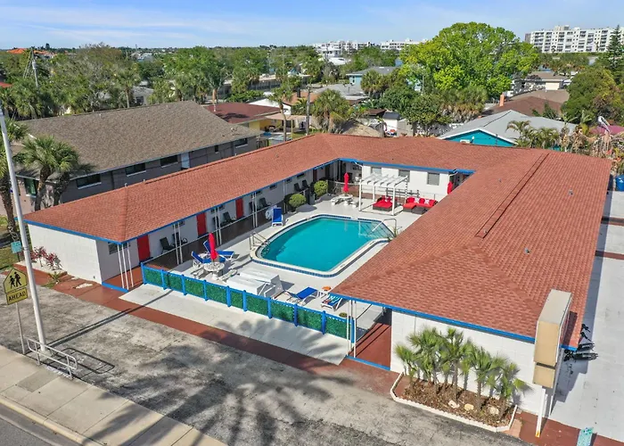 Sun Island Motel